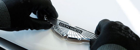 Як збирають суперкар Aston Martin One-77