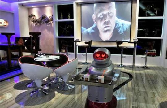 В Японии откроется отель с персоналом, состоящим из роботов