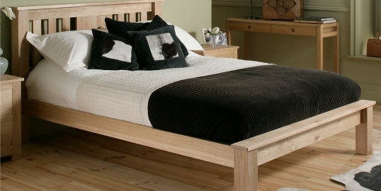 Какая кровать лучше: из массива сосны, дуба или бука?